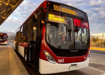 Recorrido 555 al Aeropuerto: Conoce los Horarios y Paradas