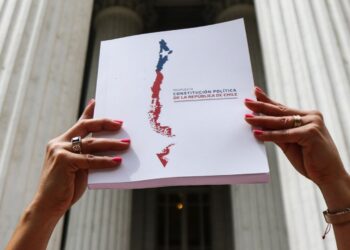 Chatea con la Nueva Propuesta Constitucional 2023