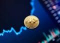 Patrones Cripto: Doble Techo y Doble Suelo – Cómo Interpretarlos y Operarlos