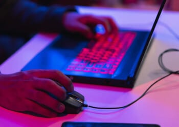 Claves para invertir con criterio en equipos informáticos en Chile